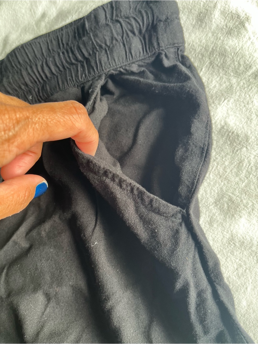 Aritzia Sunday Best Los Feliz Rayon Joggers Black S Cozy Streetwear Everyday - Picture 13 of 15